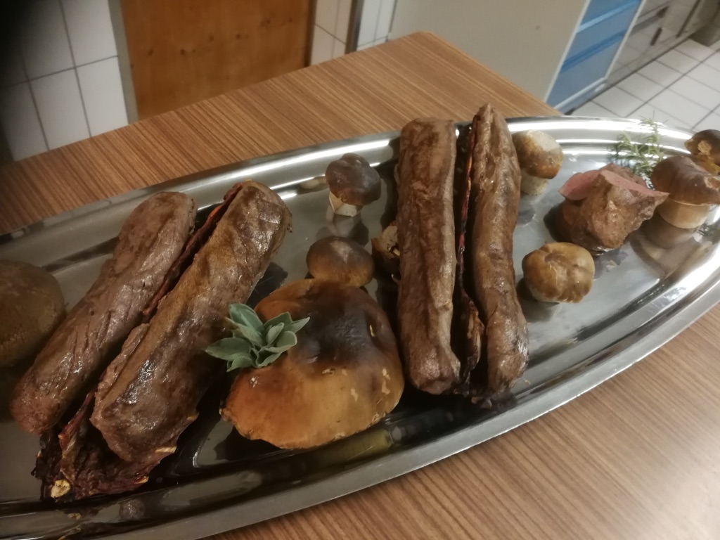 9832E107-1DDF-4220-AD47-729A4A183737_1_105_c